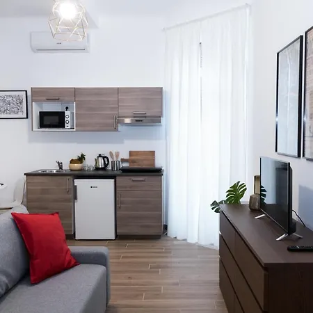 4 Design Near Central Station *