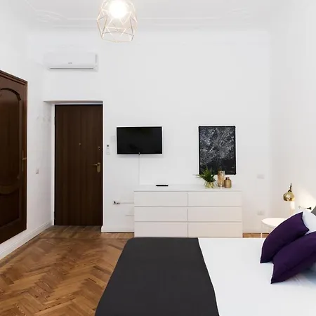 Hemeras Boutique Homes - 4 Design Near Central Station Apartment *