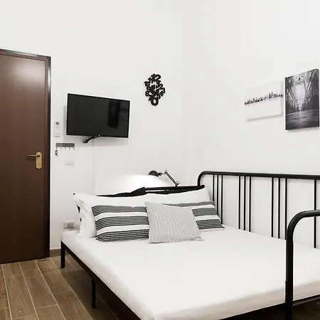 Appartement Hemeras Boutique Homes - 4 Design Near Central Station Milan